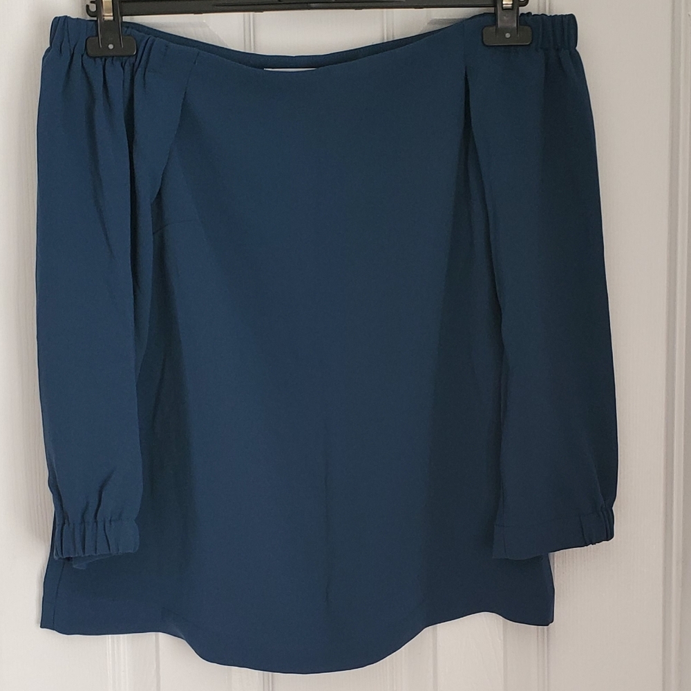 Babaton EUC Off the Shoulder Rodrigo Blouse